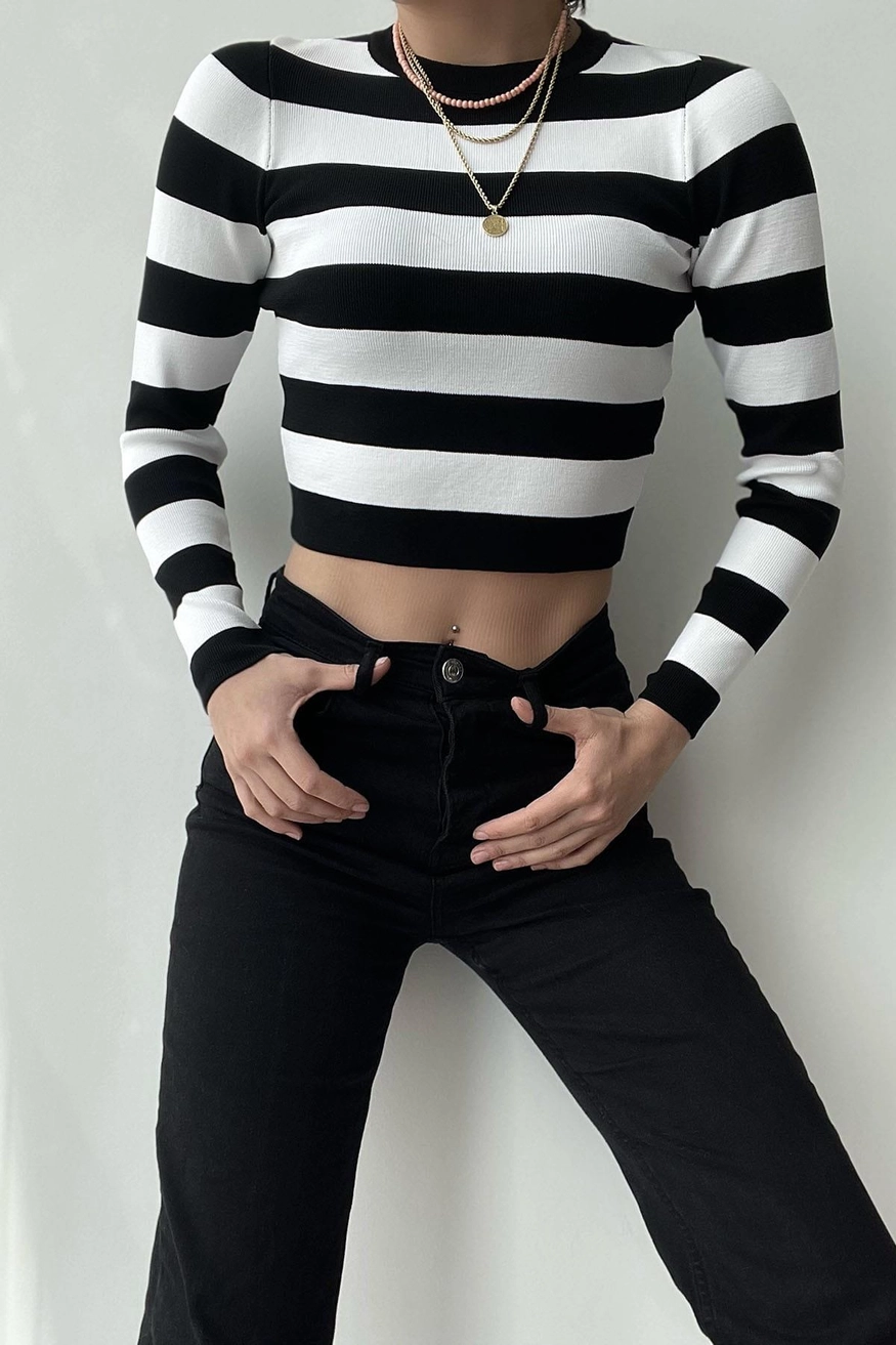 Striped Crew Neck Sweater - Women Fashion Turkey